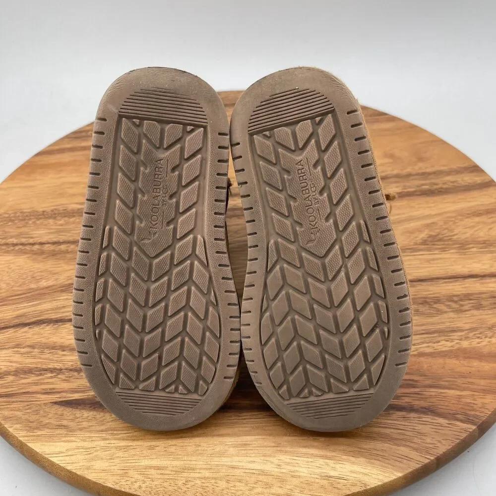 Koolaburra by UGG Victoria Short Boots Youth Girl's Size 9 Chestnut Brown